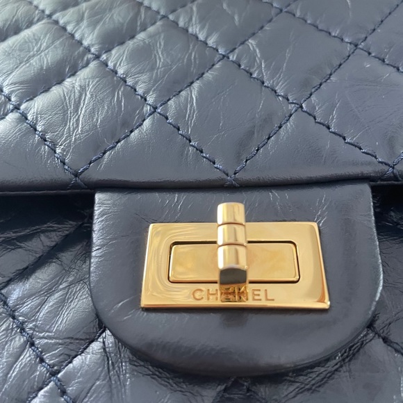 CHANEL 2.55 AUTHENTIC NEW - Picture 5 of 5